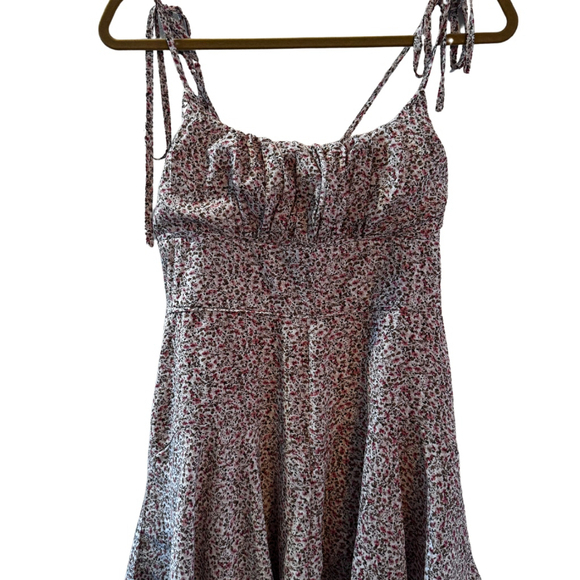 Princess Polly Floral Tie-Strap Mini Dress, Size US 6 -‎ Flowy and Feminine - Picture 4 of 5